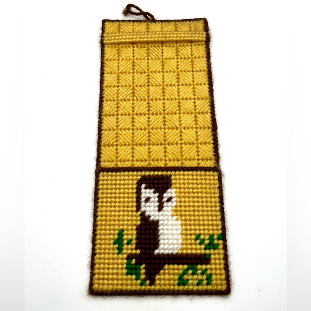 VTG 70s Owl Plastic Canvas Needlepoint Wall Hang Note Holder Mid Century Boho